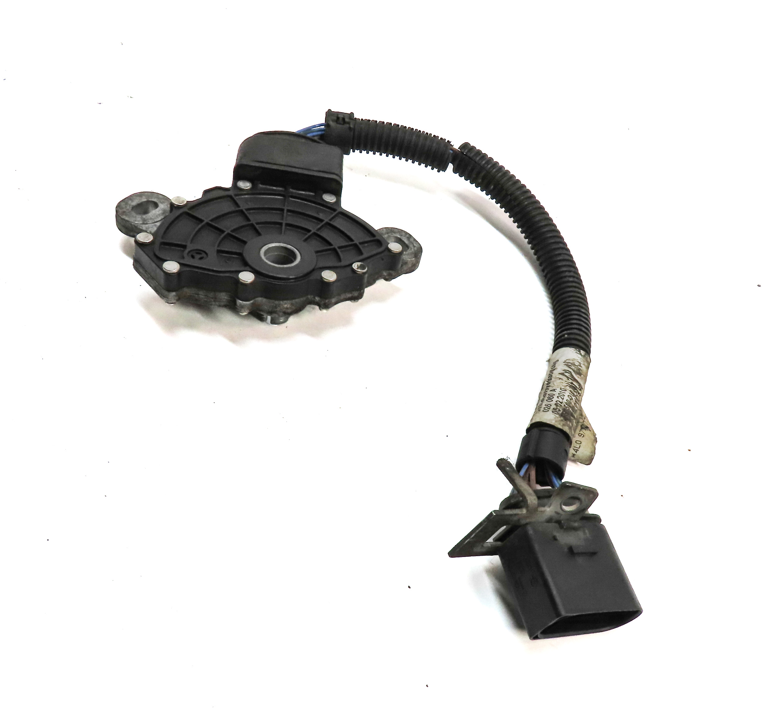 2011 AUDI Q7 (4L) AUTOMATIC TRANSMISSION NEUTRAL SAFETY SWITCH w/ HARNESS — exact item pictured